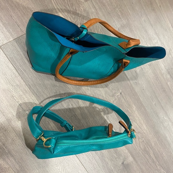 Turquoise bag set - Picture 11 of 12